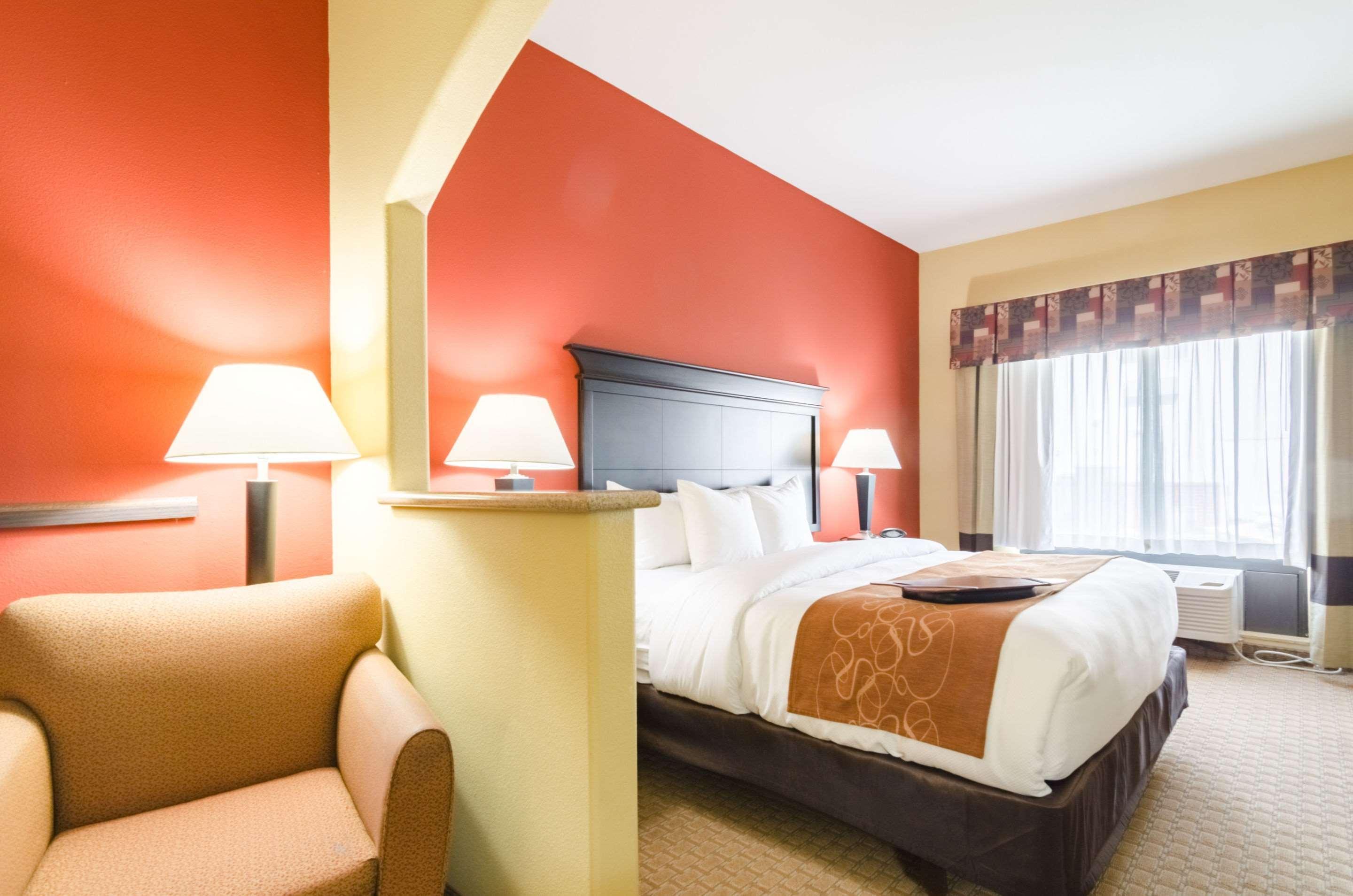 Comfort Suites Salina South Εξωτερικό φωτογραφία