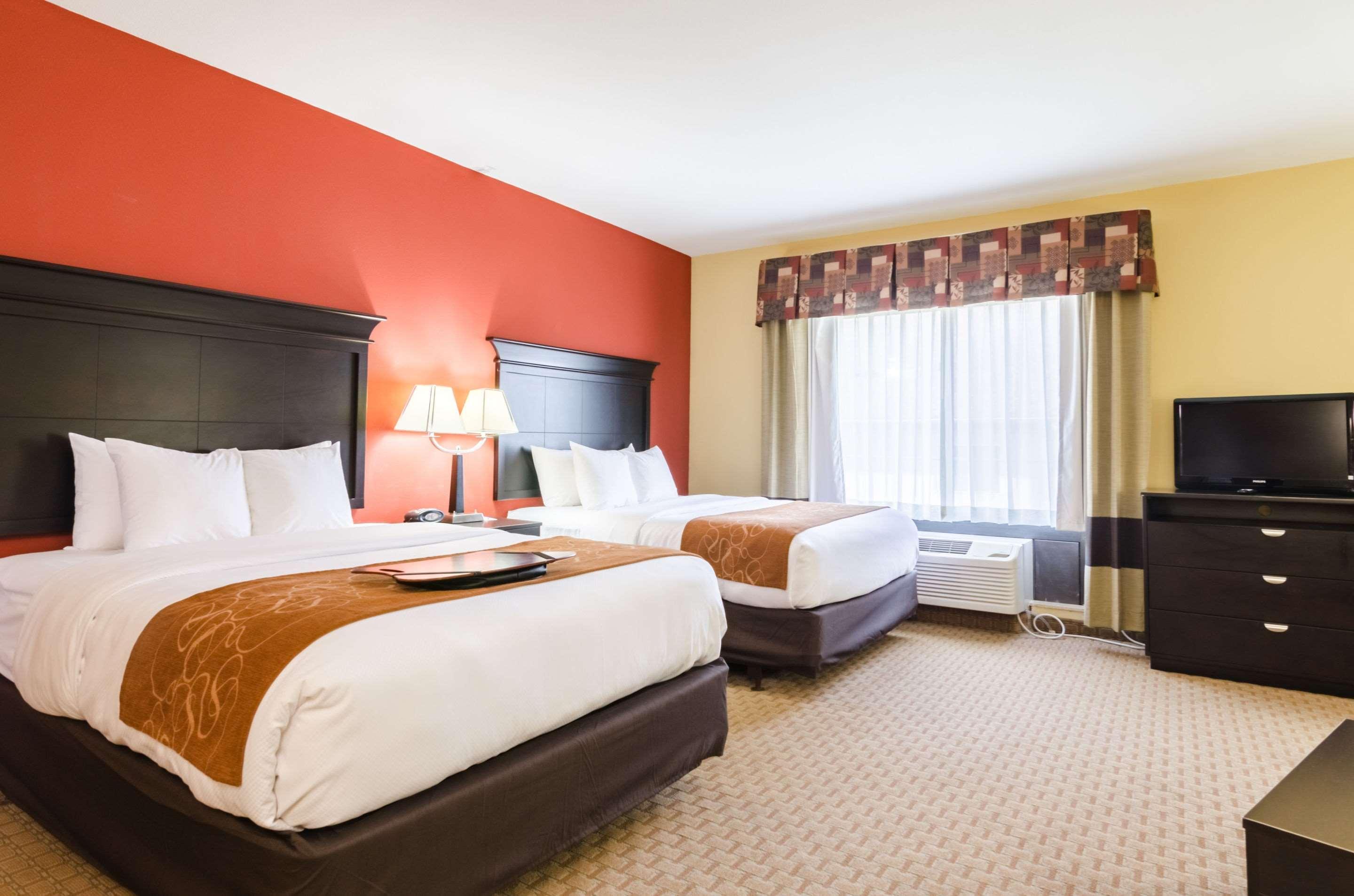 Comfort Suites Salina South Εξωτερικό φωτογραφία