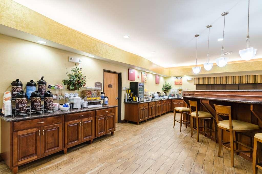 Comfort Suites Salina South Εστιατόριο φωτογραφία
